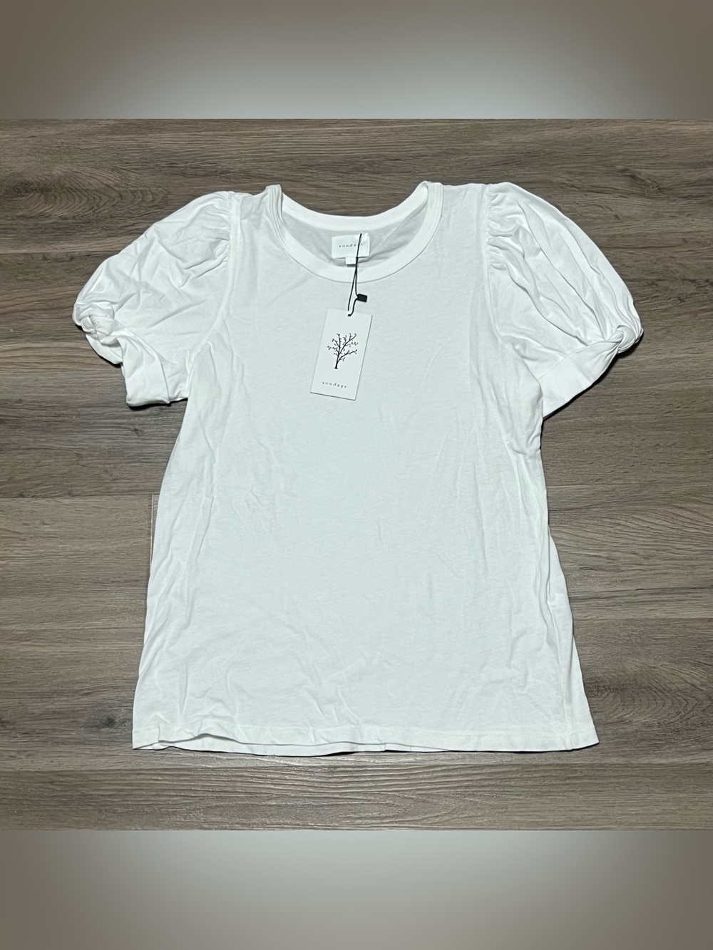 Sundays Women’s 1 Small Lucca Tee White 100% Cotton Puff Short Sleeve NWT